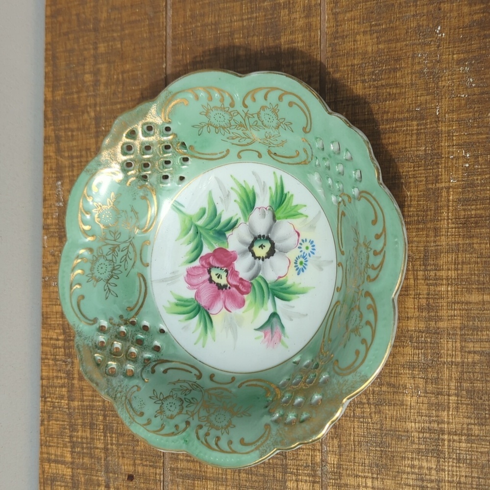 ♥️5/$25 Japan Lusterware Vintage Bowl